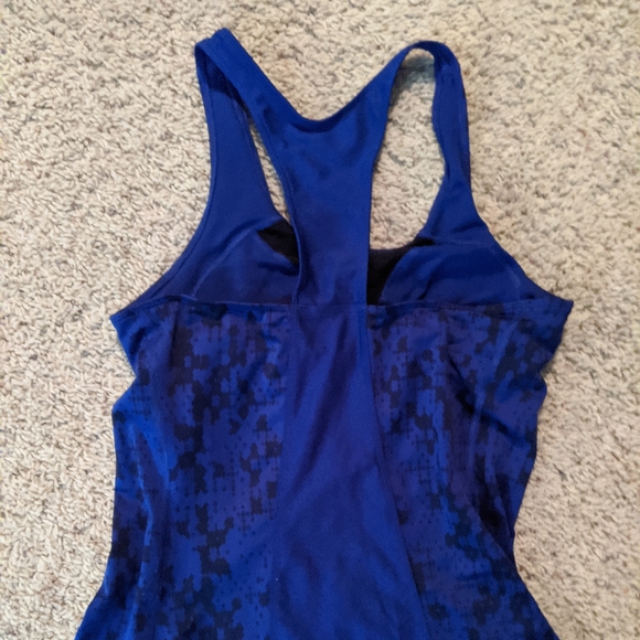 Nike Tanktop - Picture 2 of 6